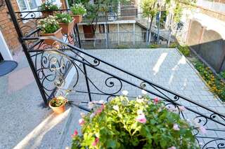 Отель Guest House Mizandari Кутаиси-2