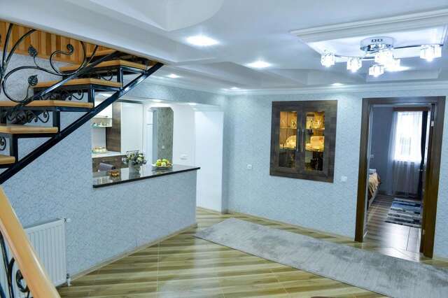 Отель Guest House Mizandari Кутаиси-12