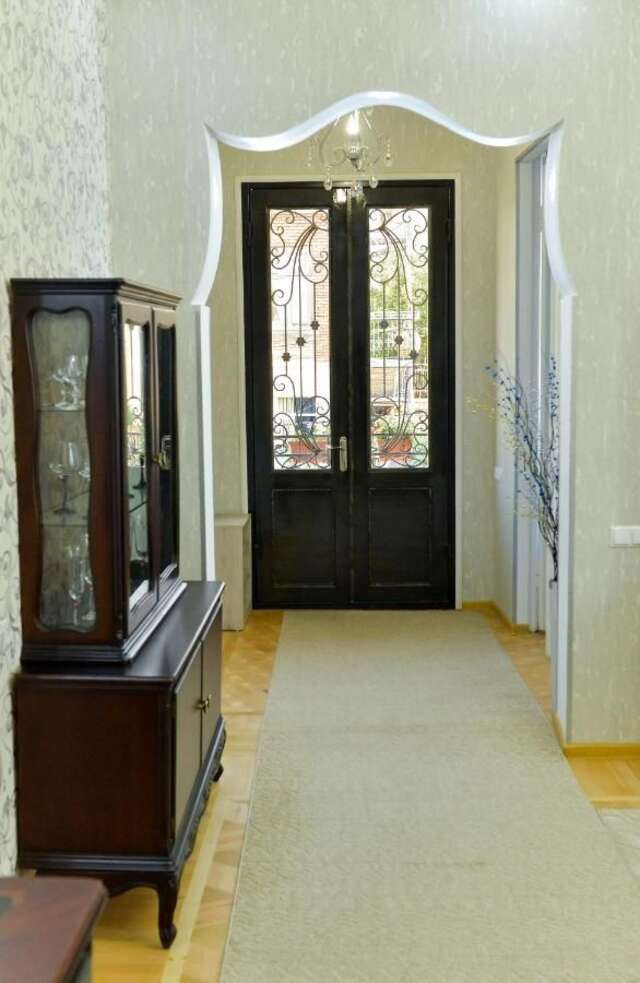 Отель Guest House Mizandari Кутаиси-33