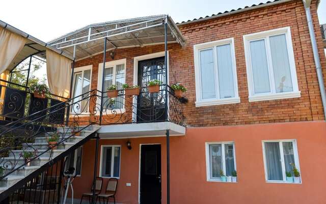 Отель Guest House Mizandari Кутаиси-39