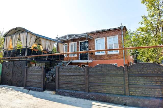 Отель Guest House Mizandari Кутаиси-40