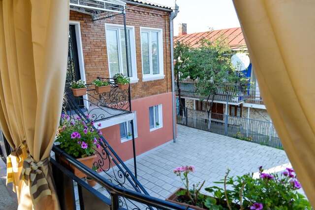 Отель Guest House Mizandari Кутаиси-7
